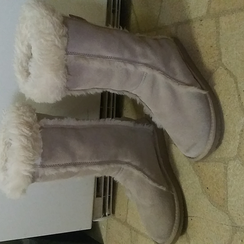 Emu Ridge Suede Wool Winter Boots Size 9